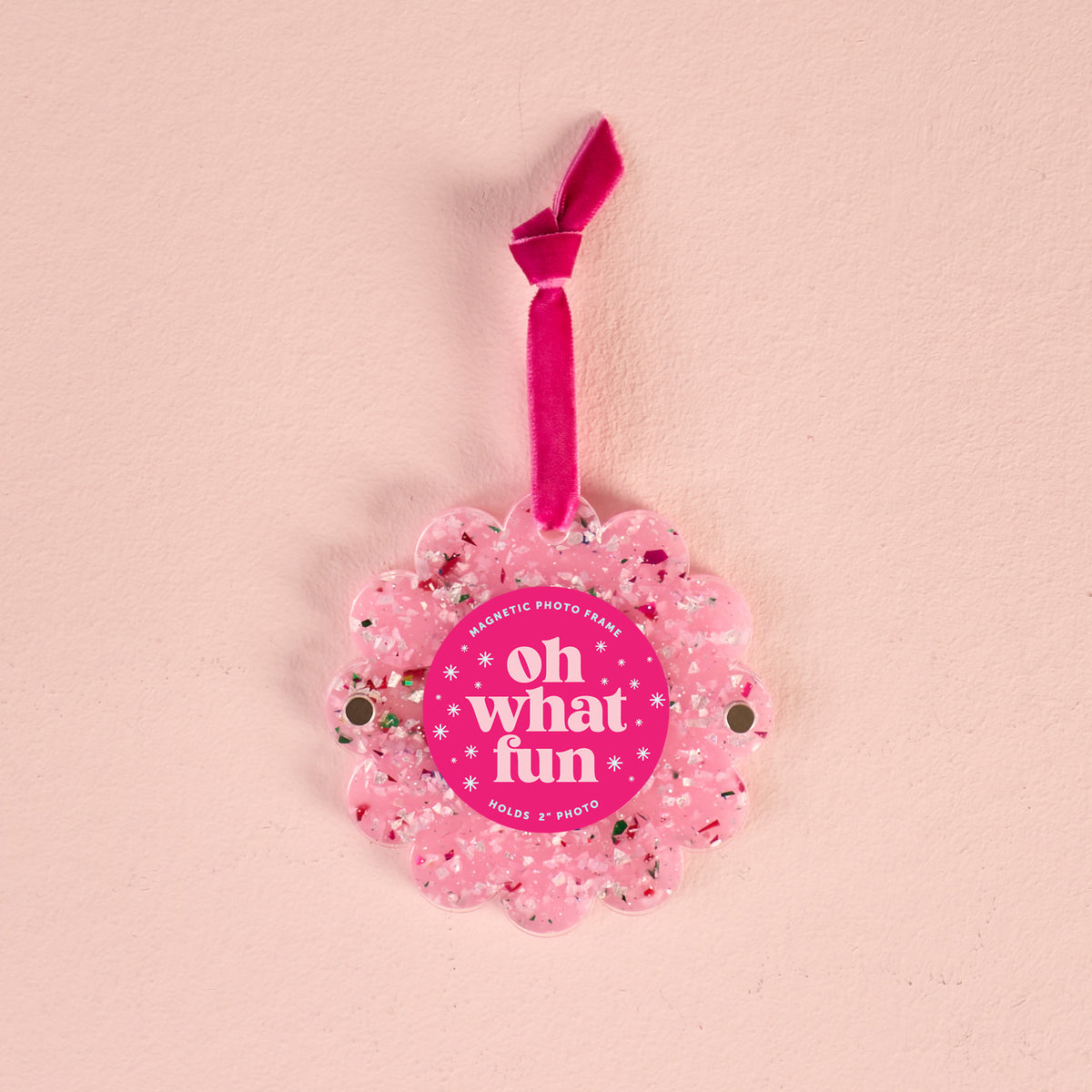 Darling Scalloped Round Picture Frame Ornament
