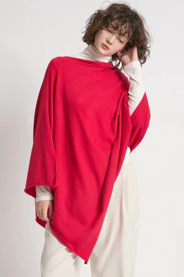 Basic Triangle Poncho by Look by M