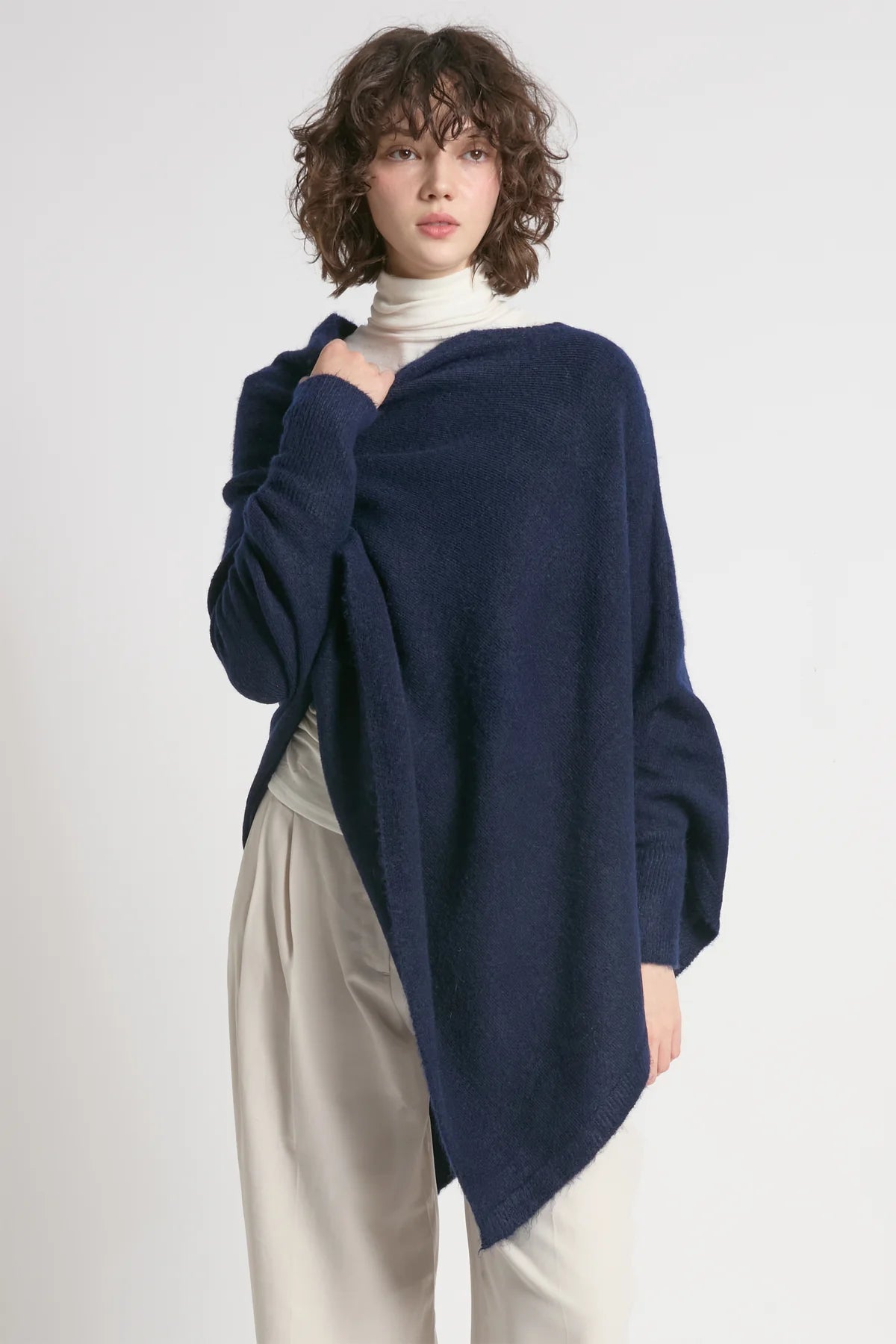 Triangle Poncho with Sleeves