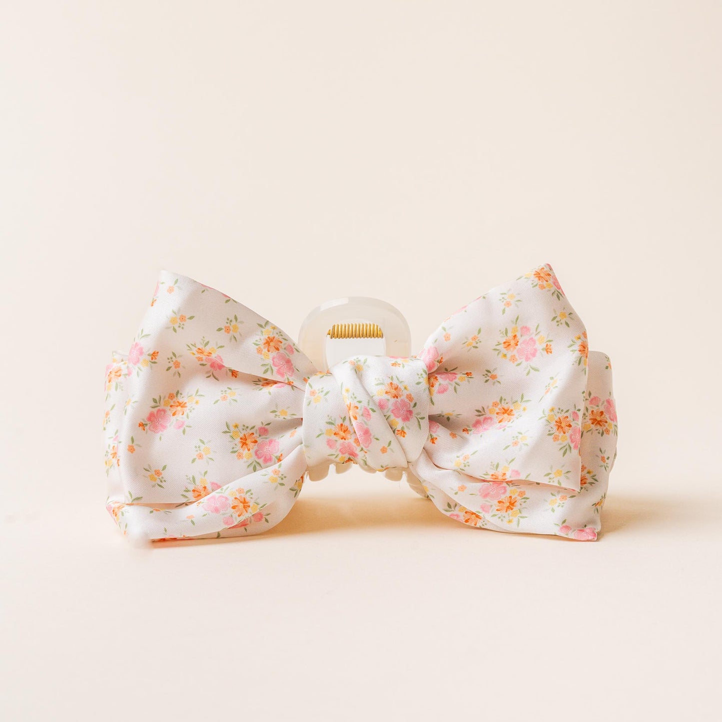 Satin Bow Claw