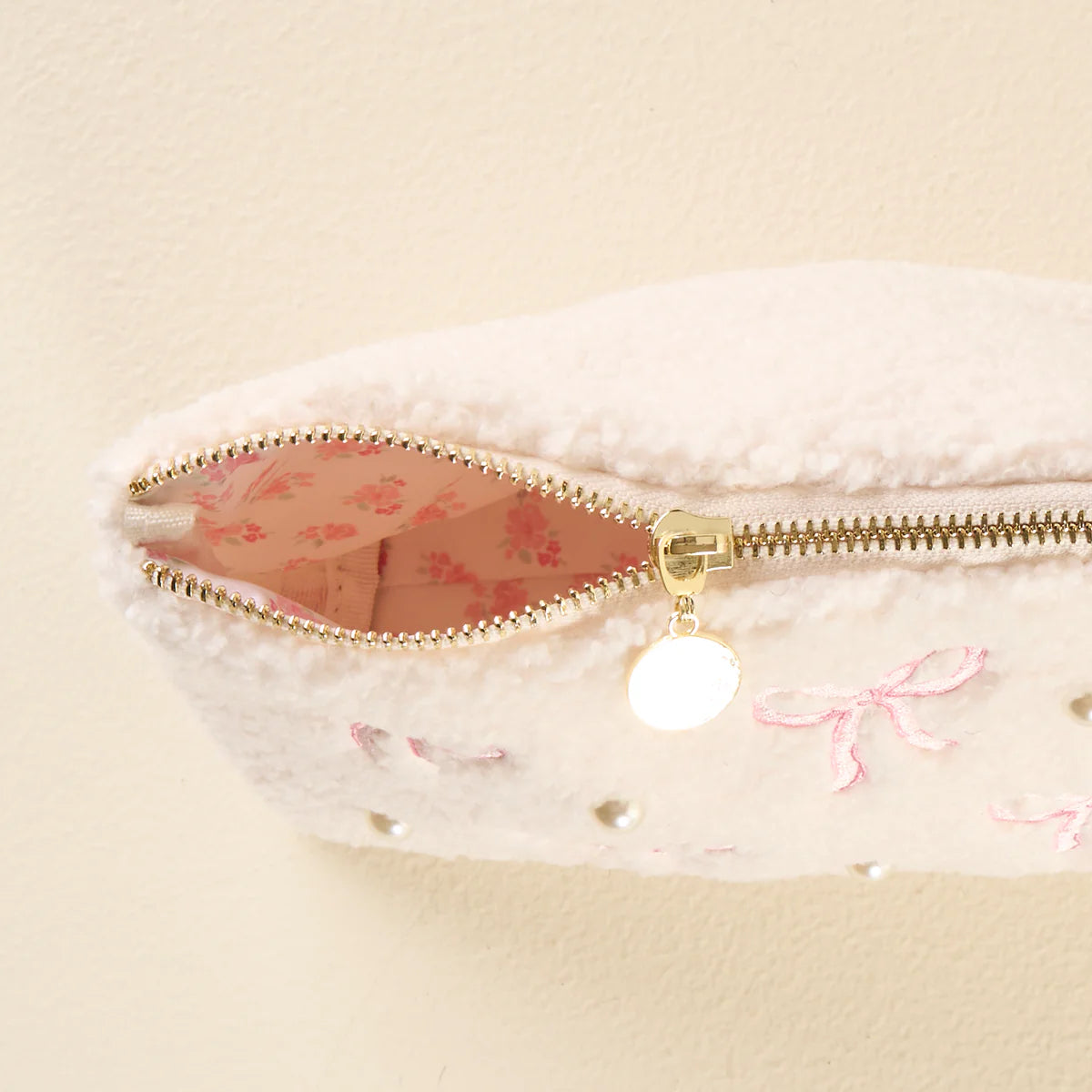 Bows Pink Cozy Cosmetic
