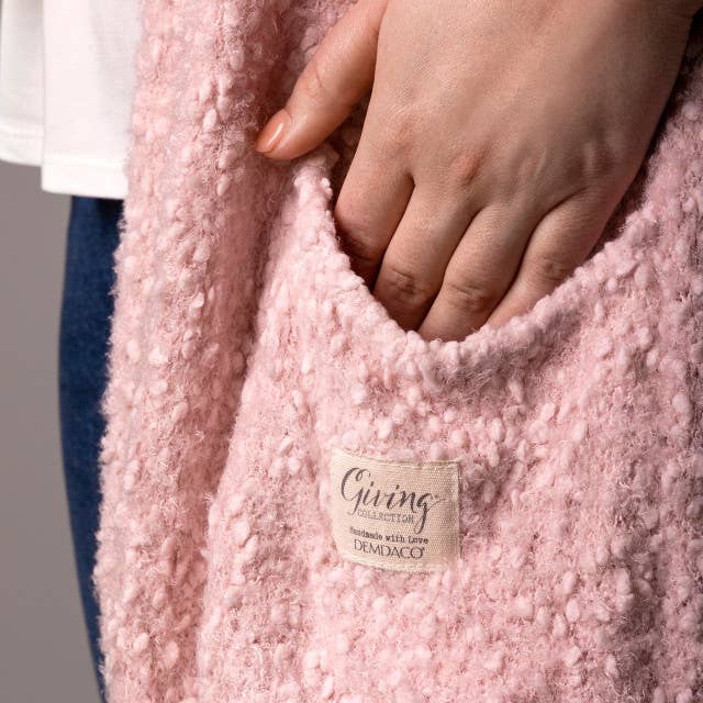 The Giving Shawl - Pink