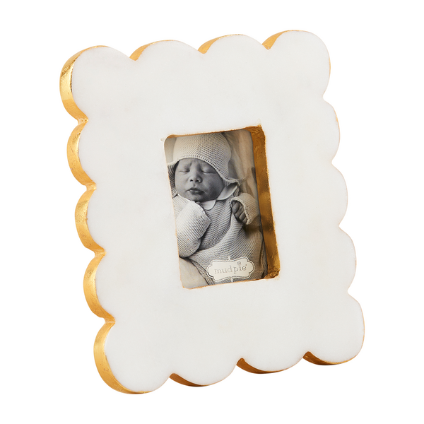 Mini Scalloped Marble Frame