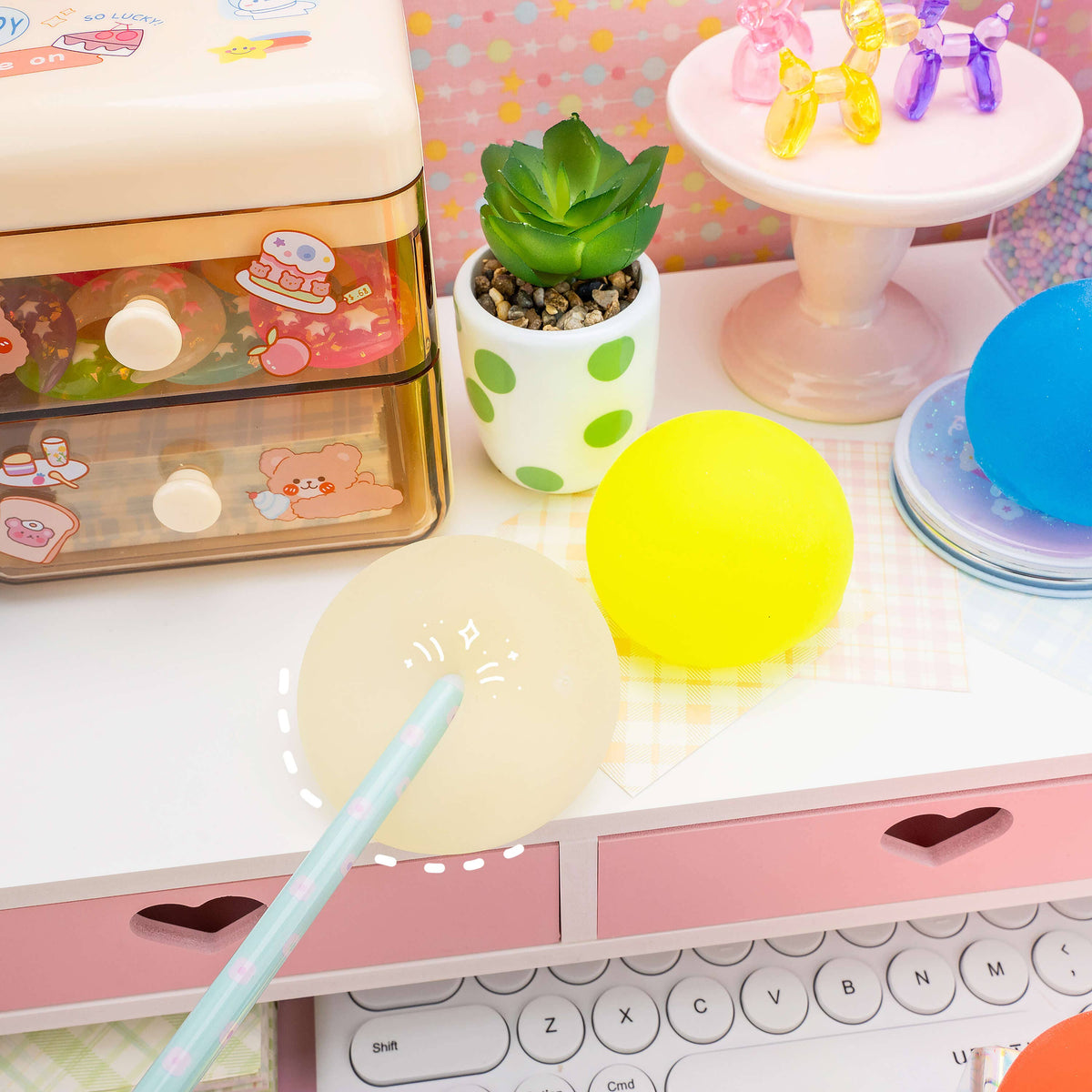 Gummy Globs Sensory Toy - sugar squeeze