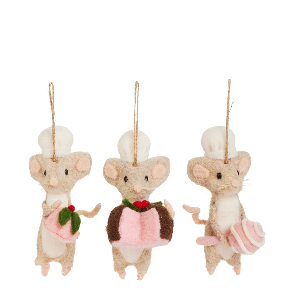 Baker Mouse with Treats Orn
