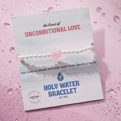 PETITE HOLY WATER HEART STRETCH BRACELET : Crystal Pearl