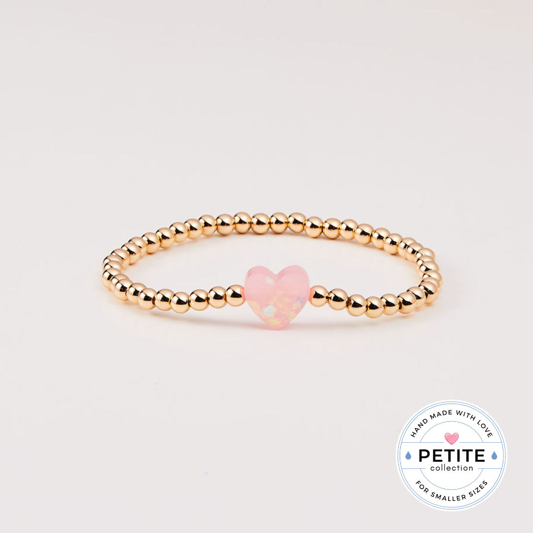 PETITE HOLY WATER HEART STRETCH BRACELET : Crystal Pearl