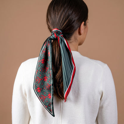 Twirl & Tie Scarf Accessory Christmas Edition