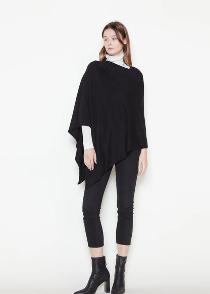 Basic Triangle Poncho by Look by M