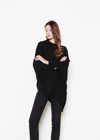 Triangle Poncho with Sleeves
