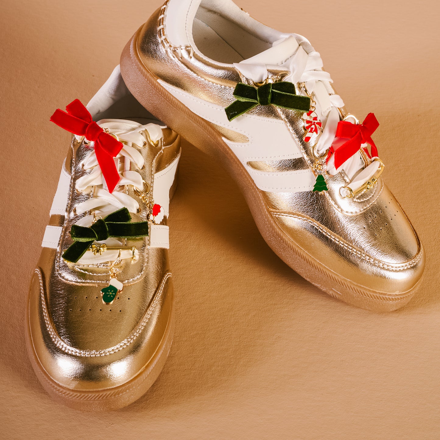 Dazzle Shoe Charm Pack Christmas 2025