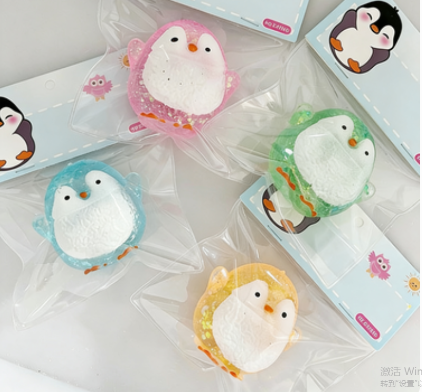 Maltose Gold Glitter Penguin Squeeze Toy-Random color