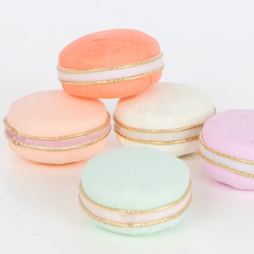 Macaron Surprise Balls by Meri Meri